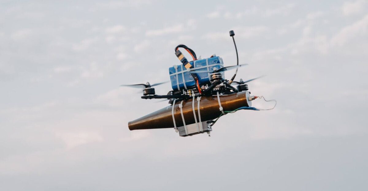 A Ukrainian FPV drone with an improvised warhead flies toward a Russian position in southern Ukraine on Sept 14 2023 Photo Wojciech Grzedzinski For The Washington Post by Rey Spags