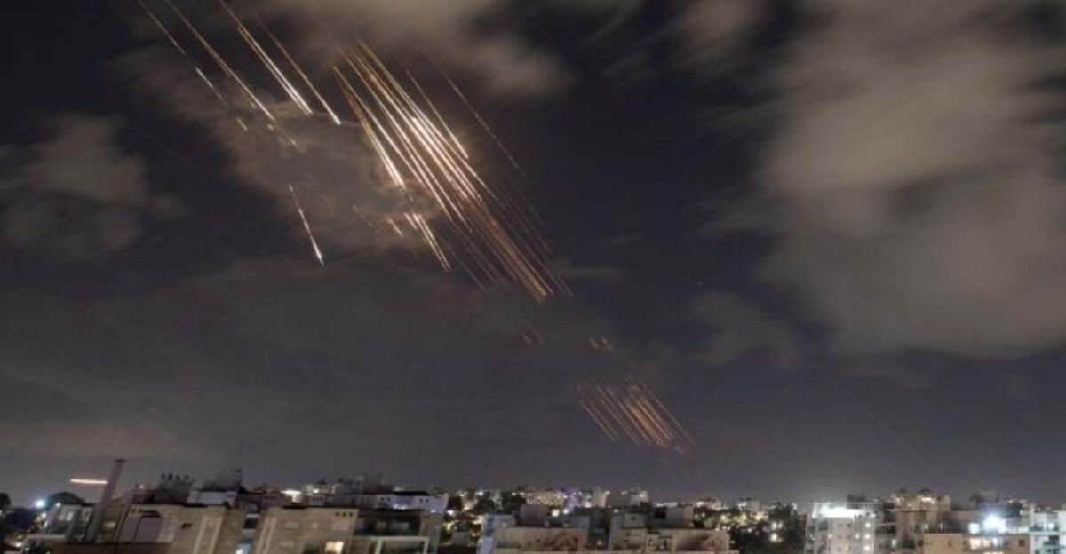 Iran Launches Massive Missile Barrage on Israel by INCPak com