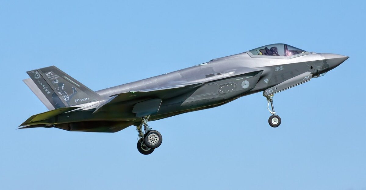 f-35 jet stealth plane aircraft military nature fighter f-35a aviation flying flight airplane f35 sky speed