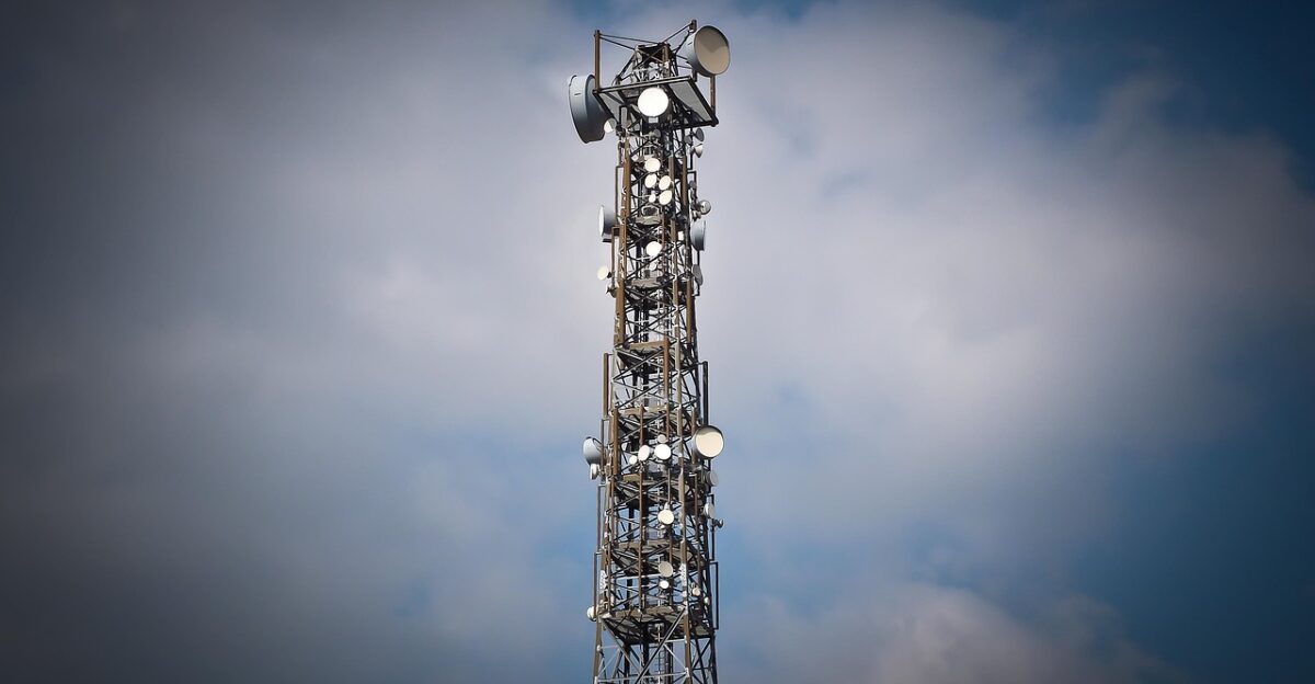 radio tower wireless antenna antenna mast reception telecommunications communication radio technology radio relay cellular network broadcast tower transmission mast channel tower radio mast radio antenna cellular transmission news heaven cellular antenna make a phone call radio tower radio tower radio tower radio tower radio tower wireless antenna antenna antenna antenna telecommunications