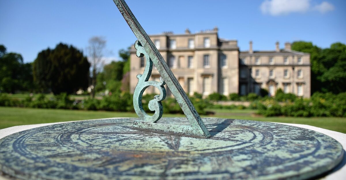 sundial normanby hall country park instrument time shadow pointer device acient astronomy sundial sundial sundial sundial sundial