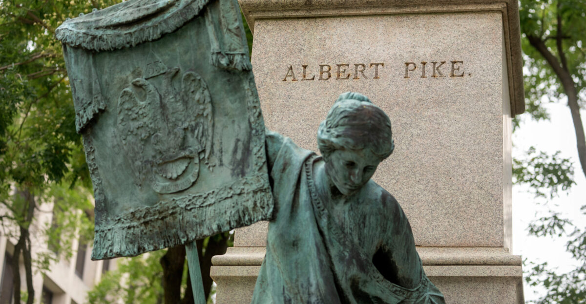 Confederate statues in DC area to be restored and replaced in line