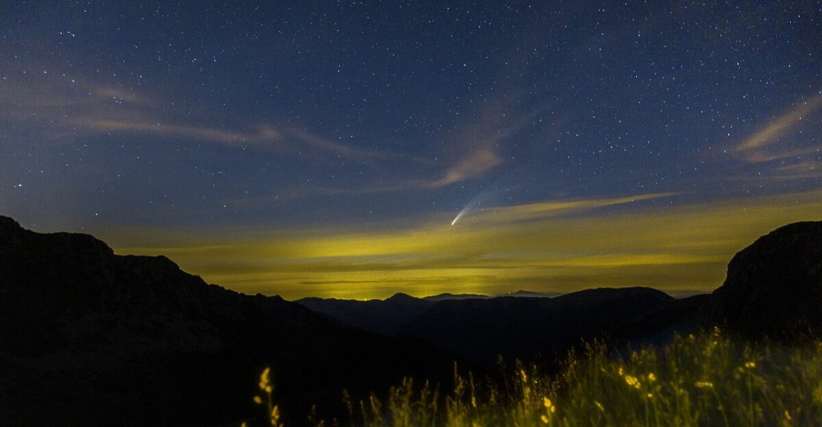 comet night sky sky nature stars night
