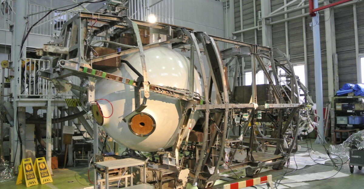 File Shinkai 6500 in maintenance jpg - Wikimedia Commons